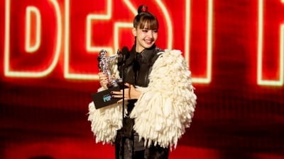 블랙핑크 리사도 시작점은 K팝이었다…목적지 넘어 '글로벌 발판' 된 K팝 [TEN스타필드]