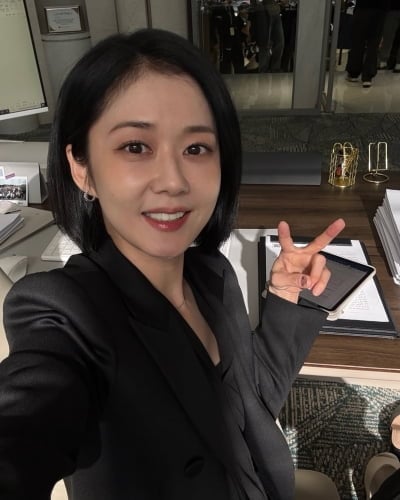 '45세' 장나라, 작품 컴백 앞두더니 더 어려졌네…'♥6살 연하' 반할 만