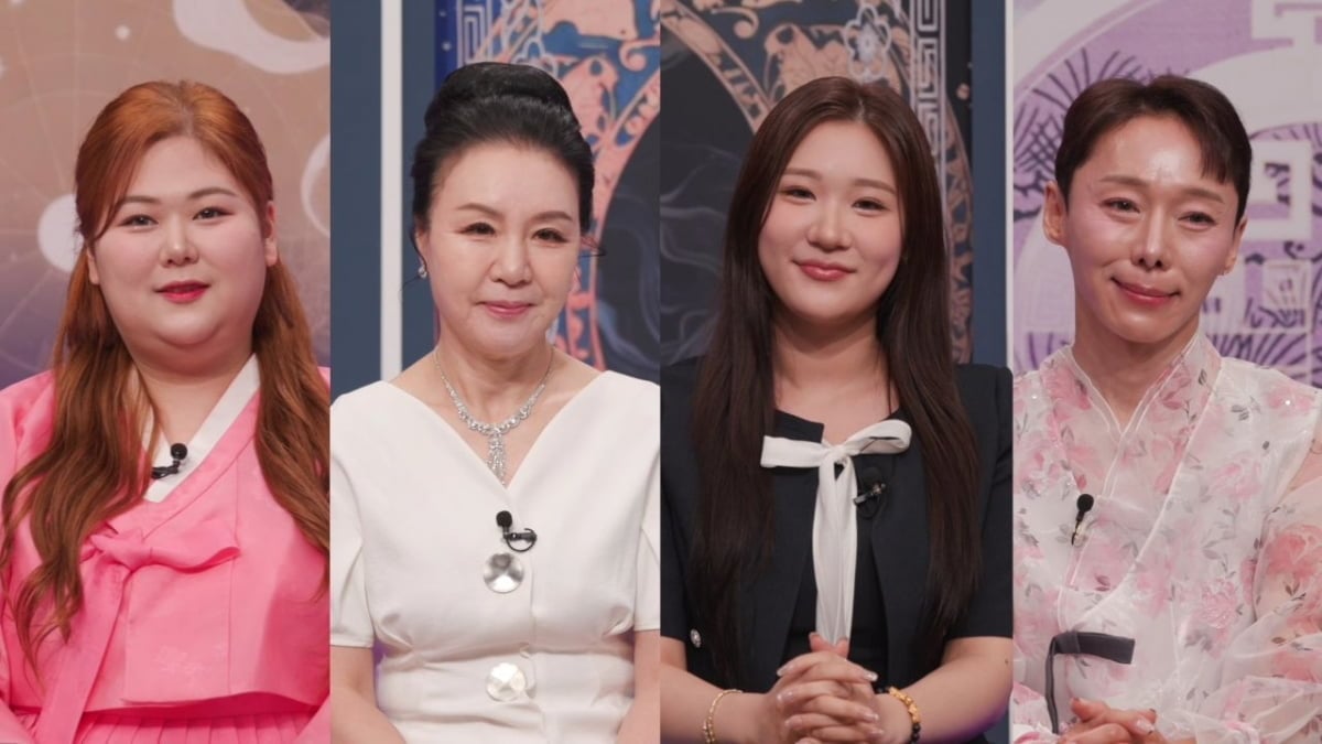 방송인 이상민과 하유비가 무속인들과 함께 시청자들의 고민을 듣는다. / 사진 제공= KBS N