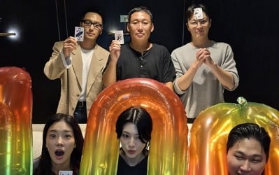'타짜4', 개봉 8일 만에 100만 돌파…청불 핸디캡에도 순항 중