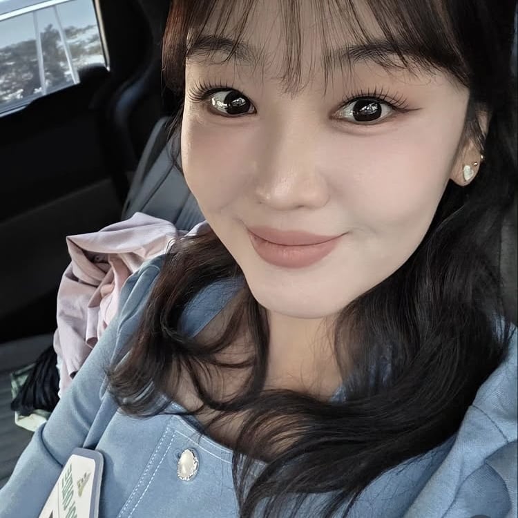 송혜교 닮았다고 유명했던 가수…‘설암 3기 극복’ 정미애, 화사한 미모