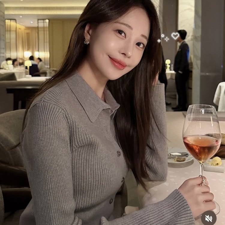 인당 밥값만 최대 57만원인데…아옳이, 홍콩 레스토랑 또 가고 싶다고