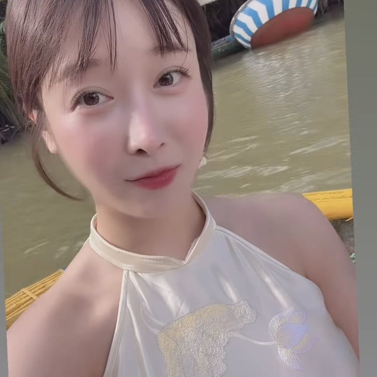 "내 나이가 어때서~"…22기 영숙, 곧 마흔이지만 당당하게 코코넛 배 탑승
