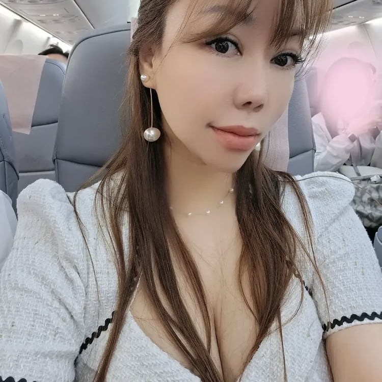 '자산만 200억원대' 10기 정숙, 베트남으로 떠났다…"가족들과 추억 만들기 1일 시작"