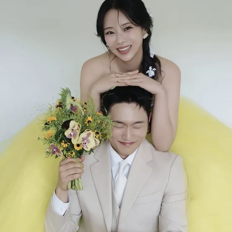10기 옥순, 파경설 딛고 결국 재혼…혼인신고 3년 만에 결혼식