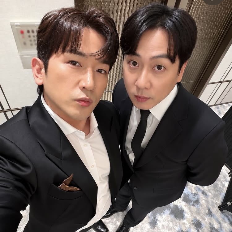 앤디, 45세인데 볼살이 통통해…형 옆에서 신화 막내미 뿜뿜