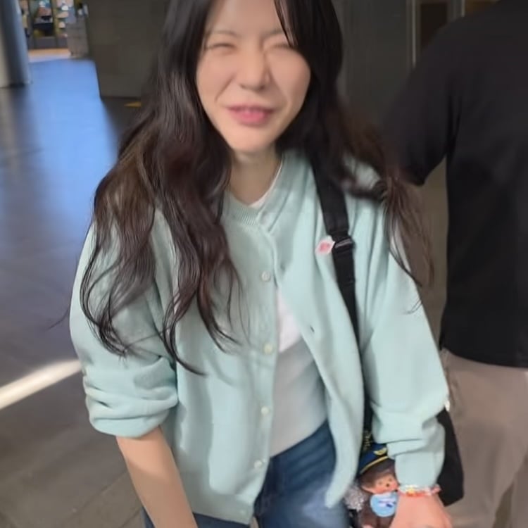 써니, SM시절부터 해온 눈웃음…눈동자 안보일 정도의 반달 모양