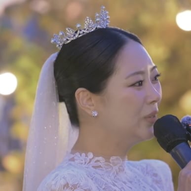 10기 옥순, 파경설 딛고 축가까지…재혼하다 눈물 펑펑