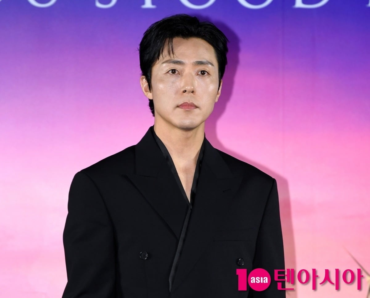이무생이 넓은 연기 스펙트럼을 보여주고 있다. / 사진=텐아시아DB
