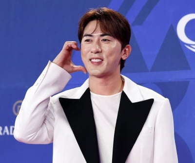 "시상식서 소지섭 뒤통수만"…김원훈, '문체부 장관 표창'에 축하 쏟아졌다 ('직장인들3')[인터뷰①]