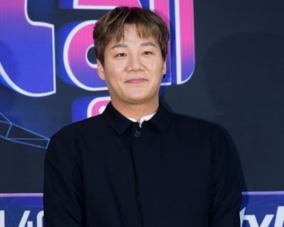 윤민수, 무대 앞두고 <br>돌연 눈물 쏟았다