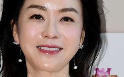 '55세' 김정난, 갑상샘암 투병 밝혔다…"父 떠나보내고 집에서 쓰러져" ('라스')