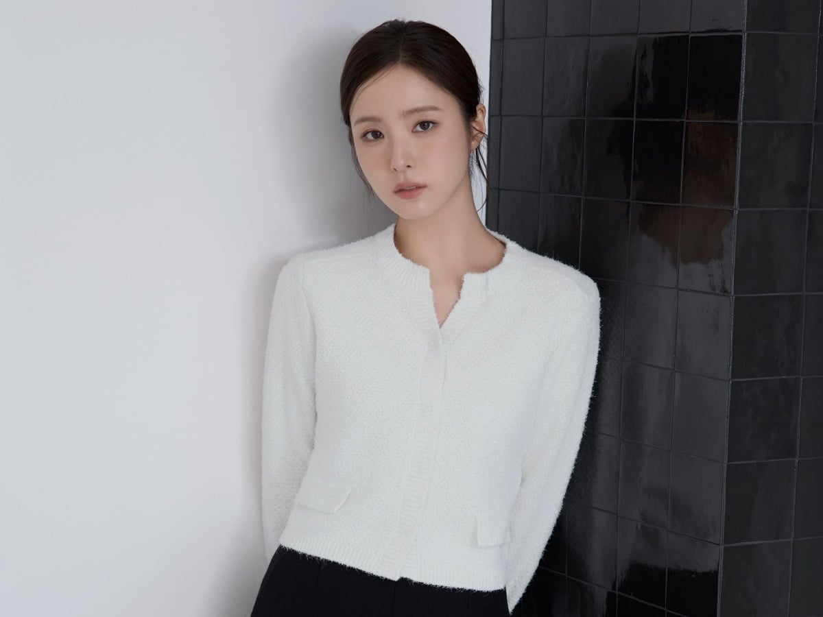 배우 신세경(37)이 패션과 뷰티 분야에서 활발한 행보를 이어가고 있다./사진제공=시에, 이가닉스, 위미에르