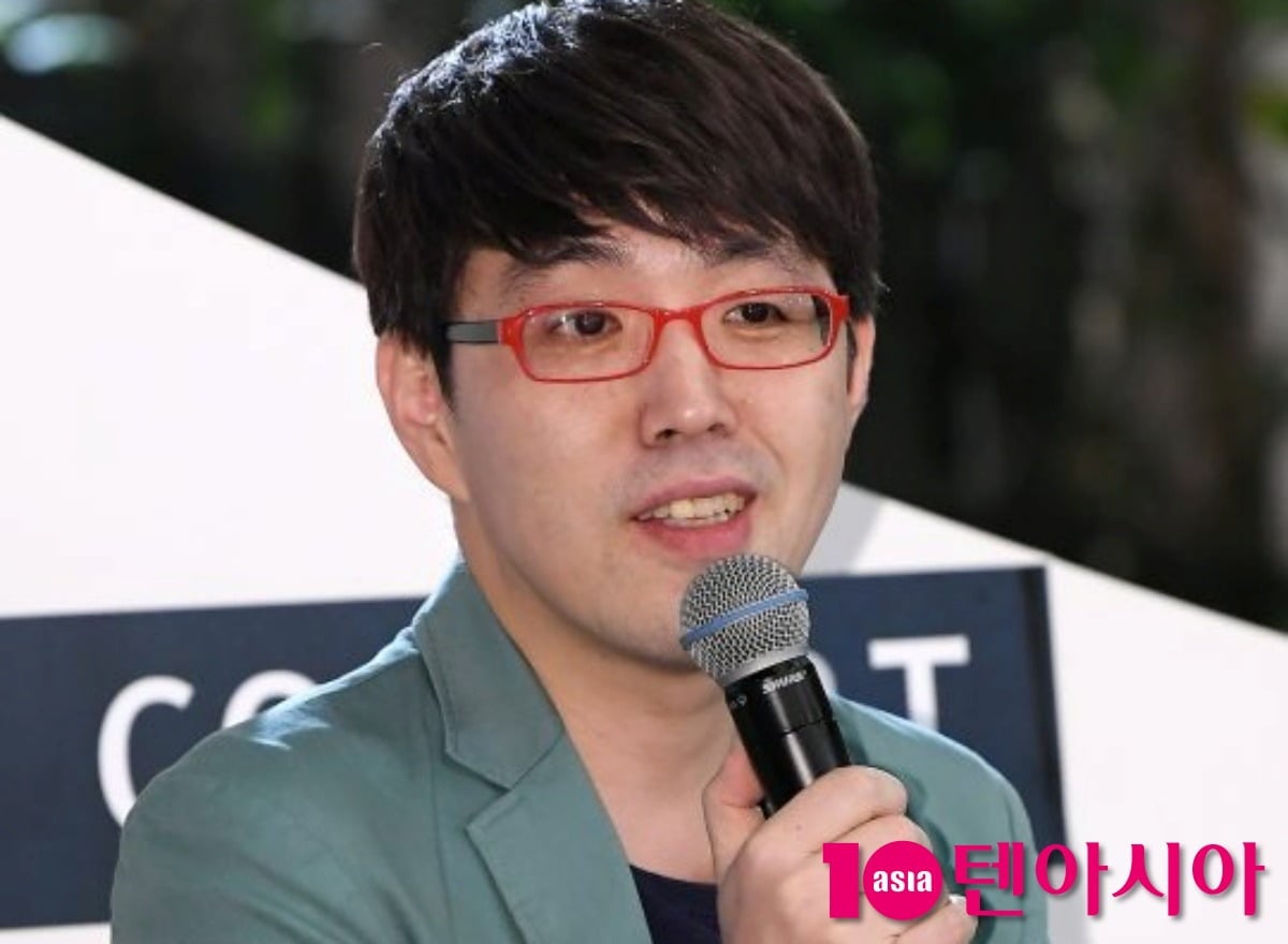 이동진이 영화 '암살자(들)' 리뷰 영상을 비공개 처리한 것에 대해 해명했다. / 사진=텐아시아DB 