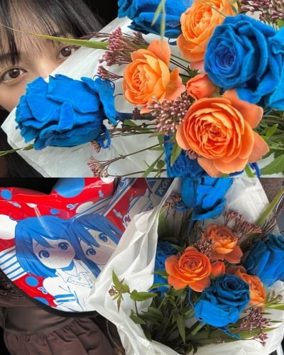'돌싱' 김보라, 커다란 꽃다발 받았다…화사한 미소는 여전하네