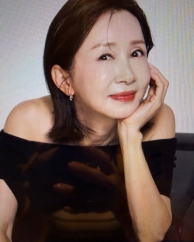 '61세' 전인화, 세월이 느껴져도 아름다운 기품…광고계 꽉 잡은 이유 있네
