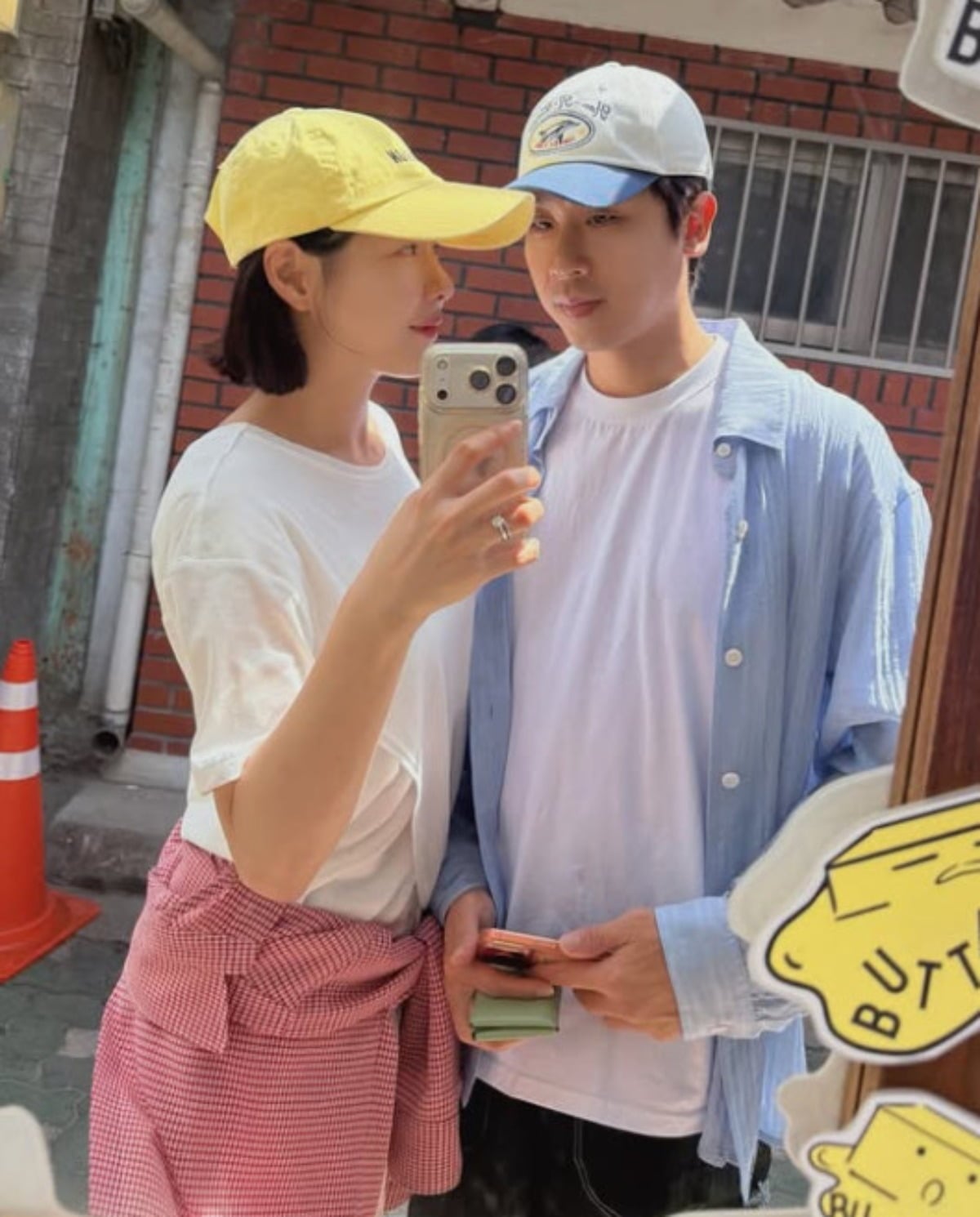 배우 박하나가 남편 김태술과 데이트를 즐기고 있다. / 사진=박하나 SNS