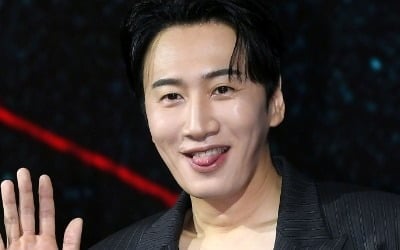 이광수, 하루 만에 중독됐다…"버블할 시간이야" 오전 7시부터 팬 깨워