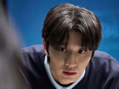 '윰세'로 빵 뜬 김재원, 차차차기작 줄세웠다…영화 데뷔 "세밀한 부분 신경 써" ('최종면접')