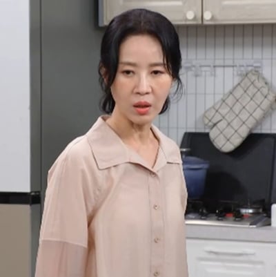 장남 이혼 터진 지 얼마나 됐다고…김희정, 둘째 집 압류 딱지에 망연자실 ('엄마가 미쳤어요')