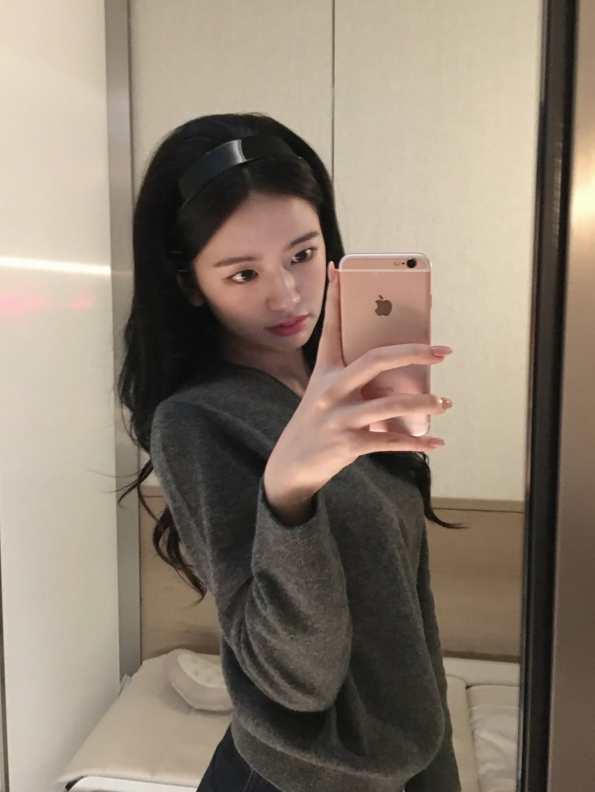 사진 = 안유진 인스타그램
