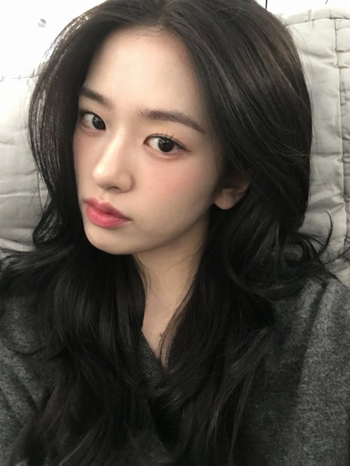 사진 = 안유진 인스타그램

