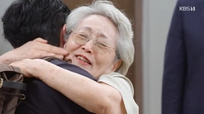 결국 두 자릿수 시청률 찍었다…전체 프로그램 1위, 김영옥 앞세운 KBS 일일극의 저력 ('엄마가 미쳤어요')