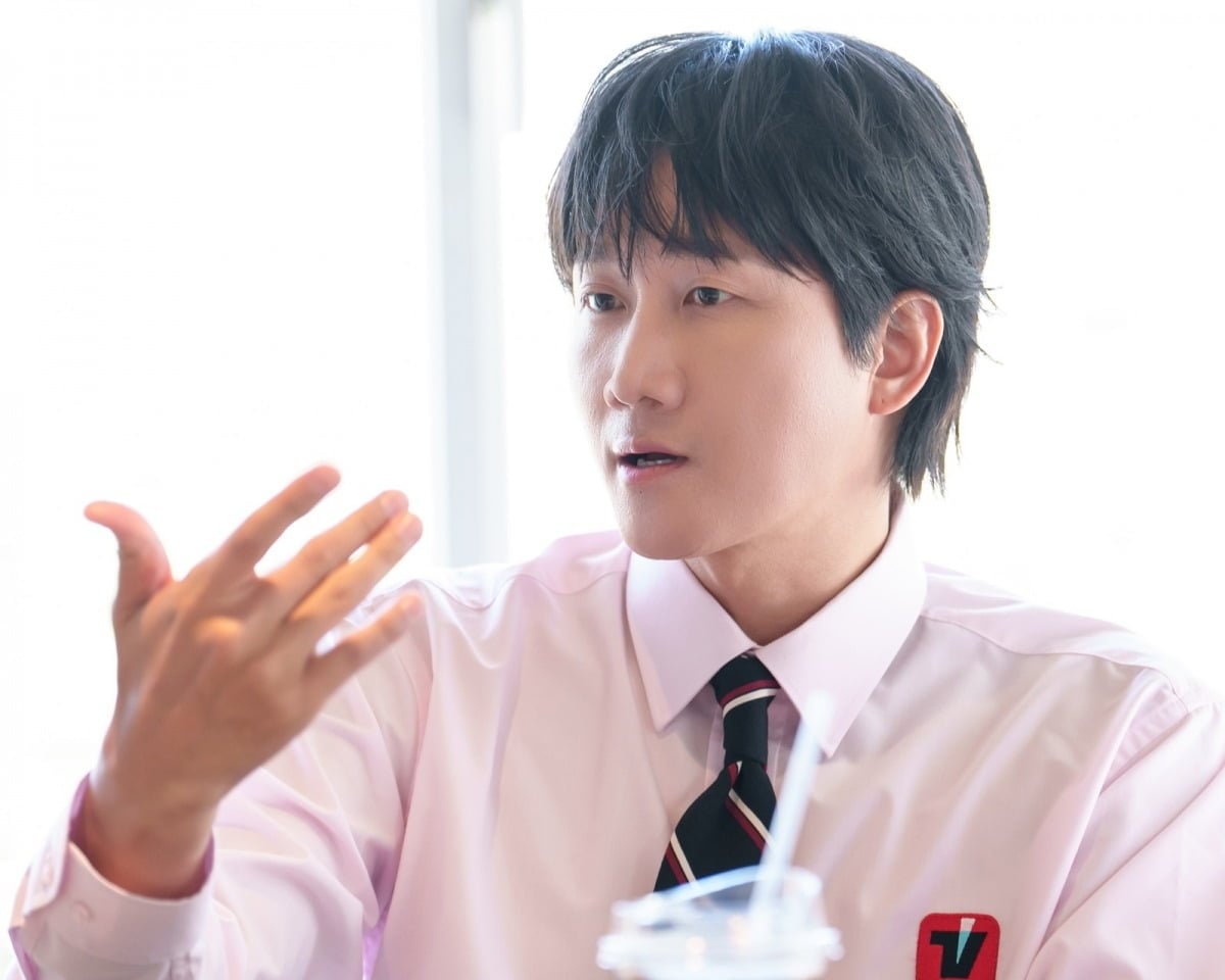 이용진이 '환승연애'와 '원수는 외야석에서♥'의 차별점을 짚었다. / 사진제공=티빙