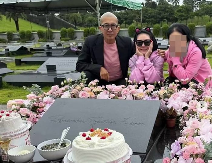 가수 구준엽이 아내 고(故) 서희원을 떠나보낸 지 1년 8개월이 지났지만 여전히 대만에 머물고 있다.  / 사진=SNS