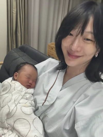 모델 최소라, 결혼 7년 만에 낳은 딸…첫 모자동실