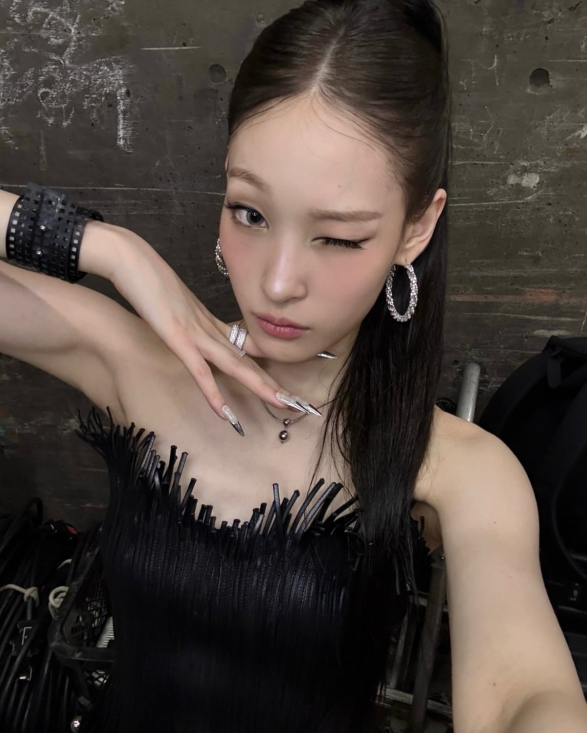 사진 = 애니 인스타그램