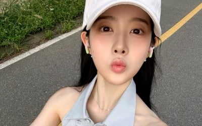 '박남정 딸' 시은, 가녀린 어깨에 선명한 쇄골…"팔 부러질 것 같아"