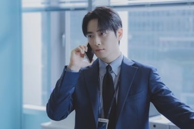 '42세' 이준혁, 실제 수입에 입 열었다…"엄청나게 벌지 않아, 그러니까 열심히 해" ('로또'1등')[인터뷰]
