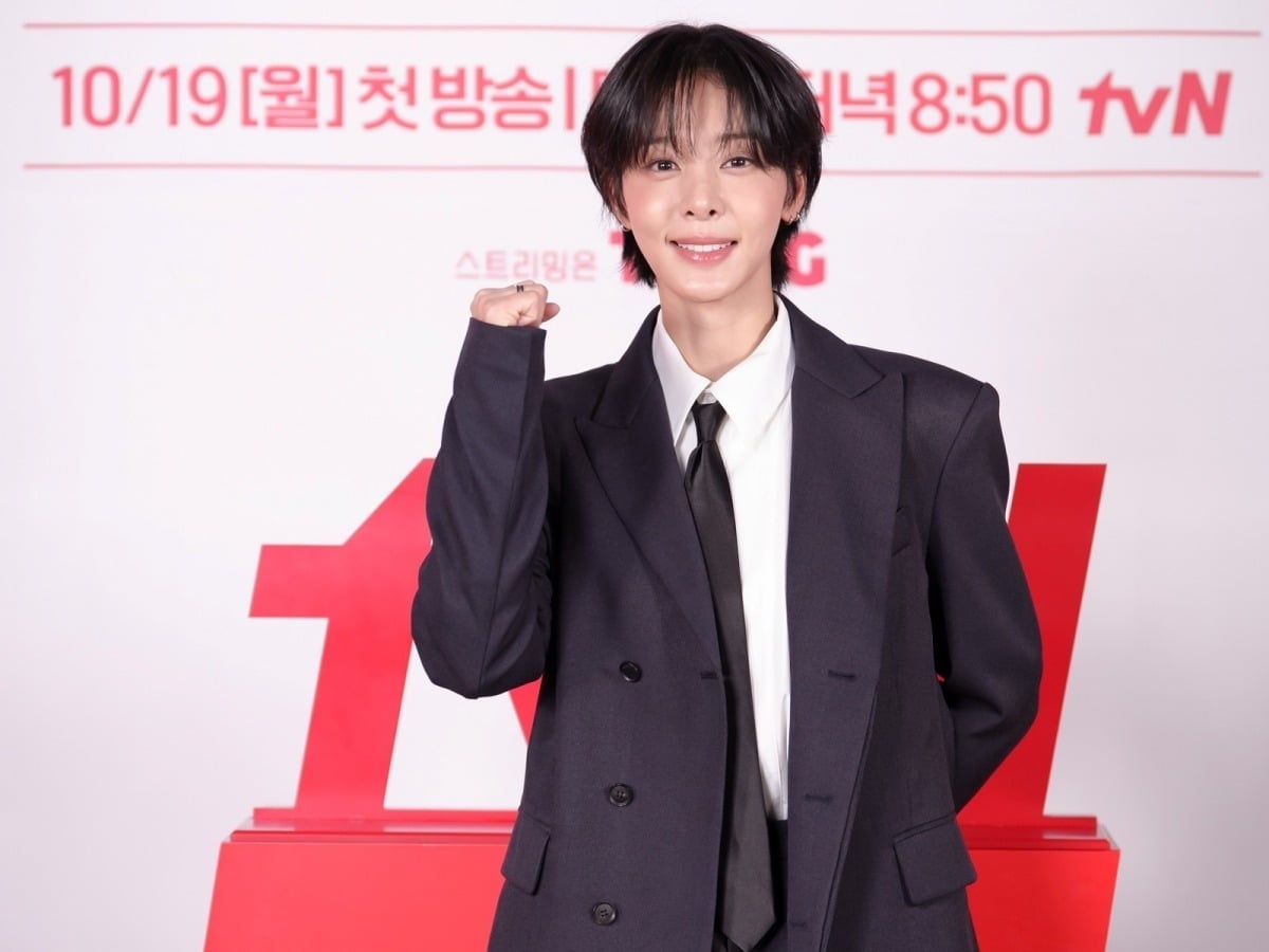 설인아가 남장여자로 인생 캐릭터를 경신했다./사진제공=tvN