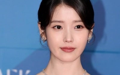 아이유, 또 미담 터졌다…나문희 "맛있는 거 자주 사줘, 신세 지는 듯" ('김영옥')