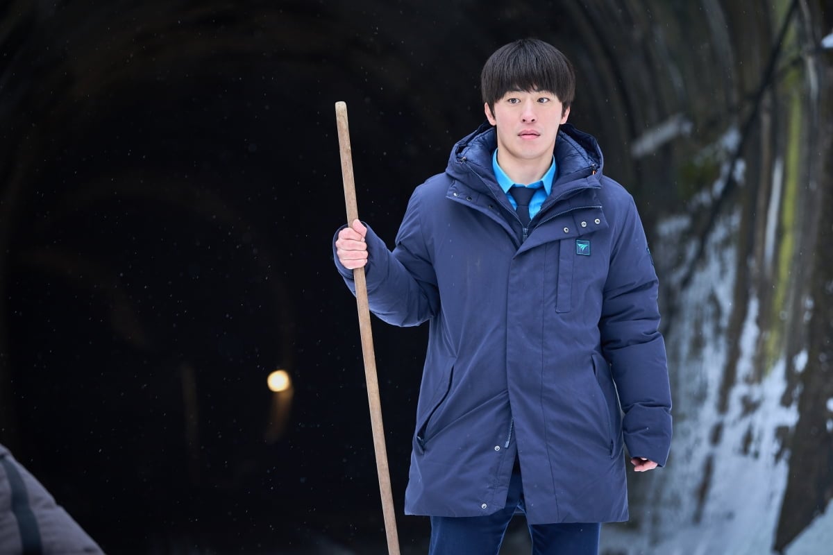 배우 구교환이 김윤석과 다시 만났다. / 사진=㈜쇼박스