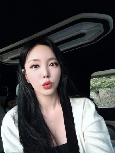 '41세' 홍진영, 외모 고민에 빠졌다…앞머리 고민에 팬들까지 소환