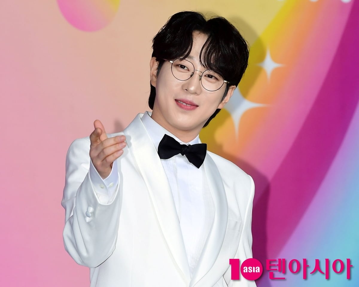 가수 안성훈이 무명 시절 자신에게 다시 가수의 꿈을 꾸게 해준 송가인에게 고마움을 전했다.  / 사진=텐아시아 DB