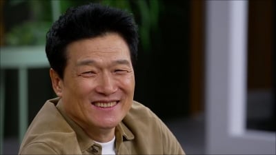 안치환, 직장암 투병 사실 고백…"중학교 2학년 때부터 ♥아내와 교제, 항상 곁 지켜줘" ('데이앤')