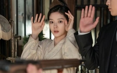 김유정, 제대로 사고쳤다…2회 만에 7.6% 시청률→화제성 3위 장악 ('100일의거짓말')
