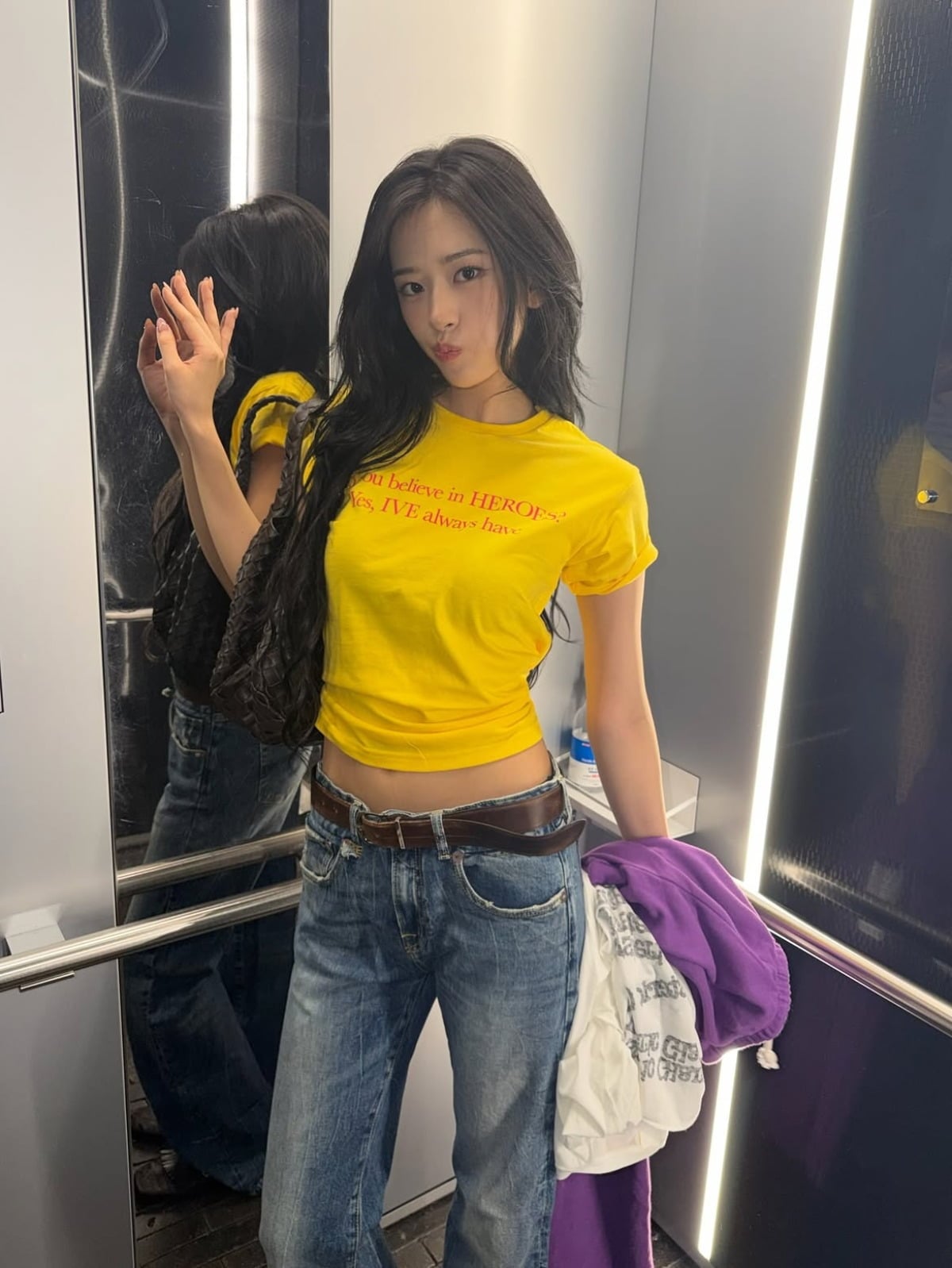 사진 = 안유진 인스타그램

