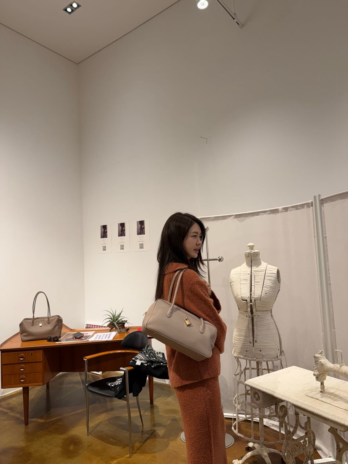 사진 = 이요원 인스타그램