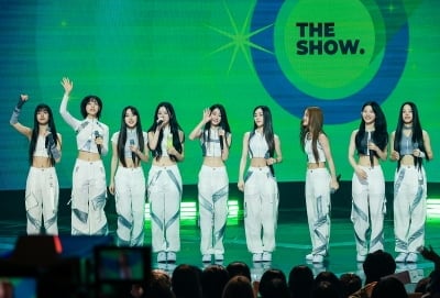 A20 LITE, 더쇼 1위 가수 [TEN 포토]