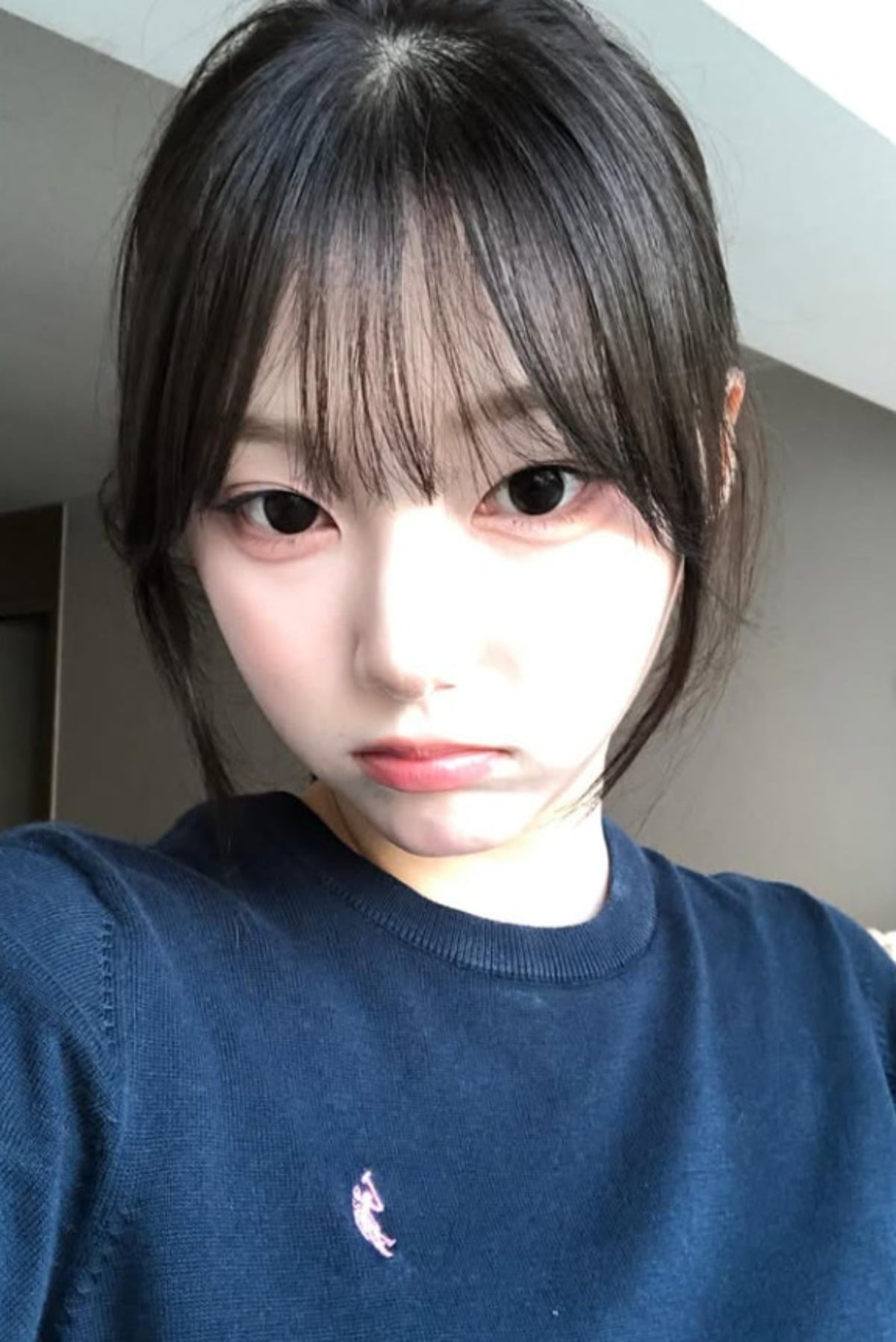소윤 양이 카메라를 바라보고 있다. / 사진=정웅인 둘째 딸 SNS