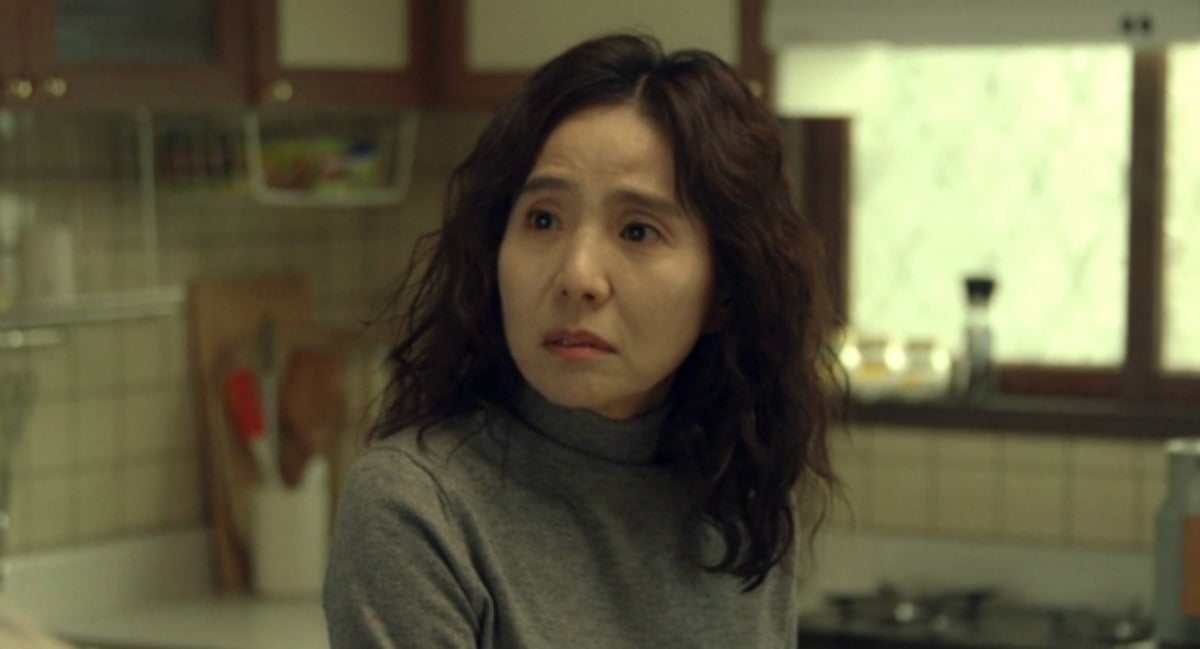 서정연이 딸 김소현의 말에 상처받고 눈물을 흘렸다. / 사진='연애박사' 방송 화면 캡처