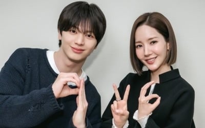 [공식] 박민영♥육성재, 연상연하 로맨스 펼친다…11월 25일 첫 방송 ('나인투식스')