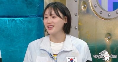 '김혜수 닮은꼴' 강이슬, 겹경사 터졌다…12년 만에 금메달 따더니 미국行 ('라스')