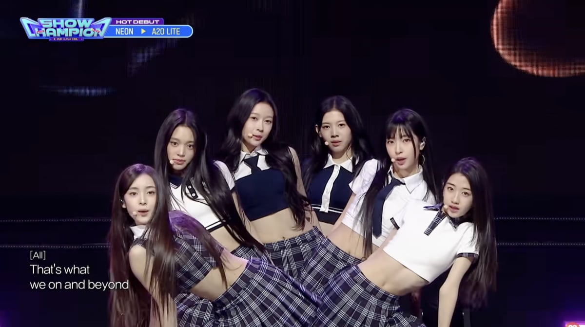 그룹 A2O LITE 본 무대/사진=유튜브 채널 'ALL THE K-POP' 캡처