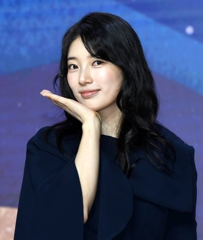 [단독] 수지, '최대 400억원대' 라브르27 매입…서장훈·신세경과 이웃되나