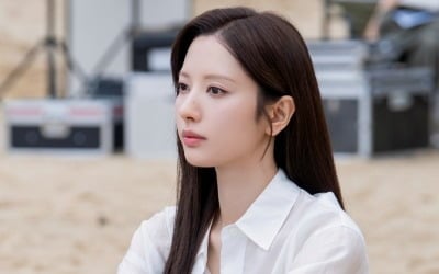 김지연, 촬영 중엔 눈물 참더니…카메라 꺼지자 환한 미소 ('너에게 다이브')